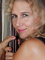 older matures fucking younger cocks